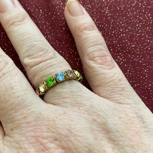 Beautiful multi color stretch ring.